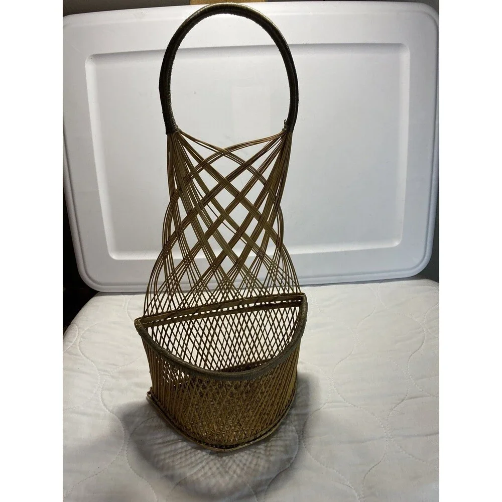 Wicker Hanging Wall Basket Boho Decor Cottage Core Loop Shape Wall Hanging